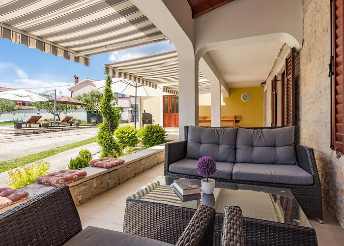 Apartament Ancora With Private Pool - Happy