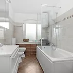 Ancora With Private Pool - Happy Apartment Hreljici