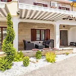 Apartment Ancora With Private Pool - Happy